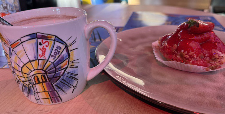 Bodos Cafézelt & Cocktailbar 2024 (©Foto:Martin Schmitz)